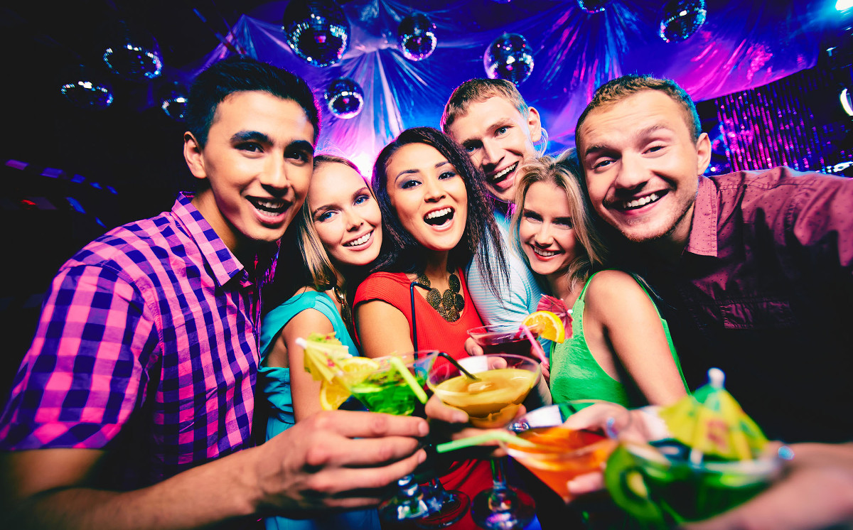 Twisst Party People